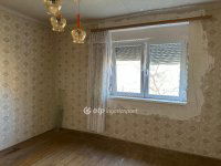 Eladó családi ház, Harkányban 65 M Ft, 7+1 szobás