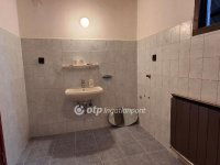 Eladó családi ház, II. kerületben 225 M Ft, 4+1 szobás