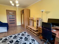 Kiadó panellakás, albérlet, Debrecenben 300 E Ft / hó, 3 szobás