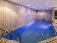 Eladó családi ház, XV. kerületben 179.9 M Ft, 8+2 szobás