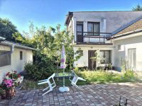 Eladó családi ház, III. kerületben 72.9 M Ft, 3 szobás