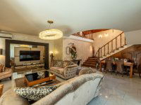 Eladó családi ház, XVI. kerületben, Nefelejcs utcában 199.9 M Ft