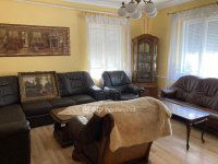 Eladó családi ház, Kerecsenden 49.9 M Ft, 4+1 szobás