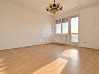 Eladó téglalakás, Százhalombattán 63 M Ft, 1+2 szobás