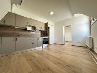 Kiadó téglalakás, albérlet