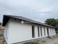 Eladó családi ház, Pilisen 120 M Ft, 4 szobás