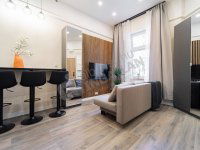 Kiadó téglalakás, albérlet