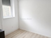 Eladó téglalakás, Szegeden 48.99 M Ft, 3 szobás