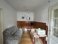 Eladó családi ház, Pápán 37.9 M Ft, 5+1 szobás