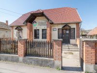 Eladó családi ház