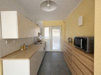 Eladó családi ház, Felsőpakonyban 79.8 M Ft, 4 szobás