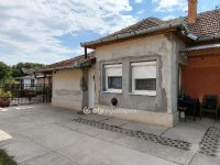 Eladó családi ház, Csanádapácán 16.9 M Ft, 1+2 szobás