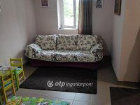 Eladó családi ház, Kiskunfélegyházán 33 M Ft, 1+1 szobás