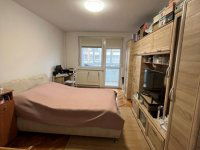 Eladó panellakás, Debrecenben 41.9 M Ft, 1 szobás