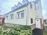 Eladó családi ház