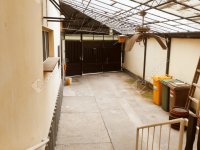 Eladó családi ház, Szegeden 98 M Ft, 4 szobás