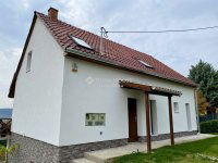 Eladó családi ház, Szentendrén 149 M Ft, 4 szobás