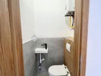 Eladó téglalakás, Pécsett 79.9 M Ft, 5 szobás