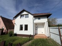 Eladó családi ház, Békéscsabán 39.9 M Ft, 4 szobás