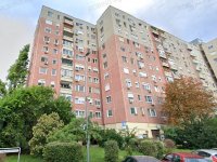 Eladó panellakás, III. kerületben, Zsirai Miklós utcában