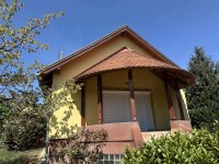 Eladó családi ház, Balatonkenesén 74.9 M Ft, 3 szobás