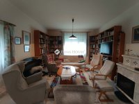 Eladó családi ház, Pécsett 139 M Ft, 6 szobás