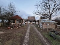 Eladó családi ház, Bagon 35 M Ft, 2 szobás