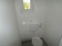 Eladó üzlethelyiség, Zalaszentivánon 130 M Ft, 2 szobás