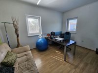 Eladó családi ház, Szentendrén 522.225 M Ft, 1 szobás