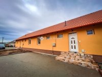 Eladó ikerház, Monoron 99.9 M Ft, 5 szobás / költözzbe.hu