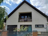 Eladó családi ház