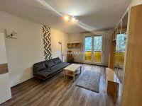 Eladó panellakás, Pécsett, Gyöngyös utcában 42.9 M Ft