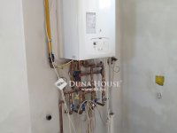 Eladó családi ház, Kápolnásnyéken 89.9 M Ft, 4 szobás