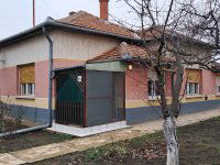 Eladó családi ház