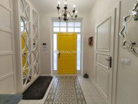 Eladó családi ház, Nyíregyházán 245 M Ft, 5 szobás