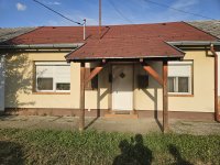 Eladó családi ház, Beloianniszon 41.9 M Ft, 3 szobás