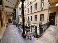 Eladó téglalakás, Budapesten, VII. kerületben 74.9 M Ft