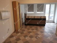 Kiadó családi ház, albérlet, Ácson 550 E Ft / hó, 7 szobás