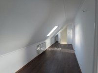 Eladó családi ház, Ercsiben 94.9 M Ft, 5 szobás