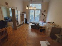 Eladó téglalakás, V. kerületben, Falk Miksa utcában 135 M Ft