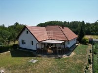 Eladó családi ház, Szápáron 64.909 M Ft, 4 szobás