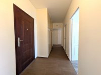 Eladó panellakás, Debrecenben 67.9 M Ft, 3 szobás