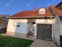 Eladó családi ház, Celldömölkön 60 M Ft, 4 szobás