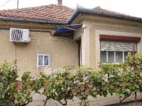 Eladó családi ház, Solton 24.99 M Ft, 2+1 szobás
