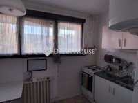 Eladó téglalakás, Szombathelyen 39.99 M Ft, 3 szobás