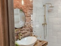 Eladó családi ház, Vecsésen 129.9 M Ft, 4 szobás