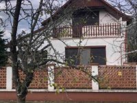 Eladó családi ház, Szentesen 76 M Ft, 5 szobás