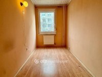 Eladó panellakás, Győrött 47.9 M Ft, 2+1 szobás