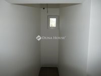 Eladó üzlethelyiség, Zalaszentivánon 130 M Ft, 2 szobás