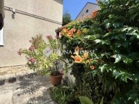 Eladó családi ház, Pécsett 80 M Ft, 5 szobás